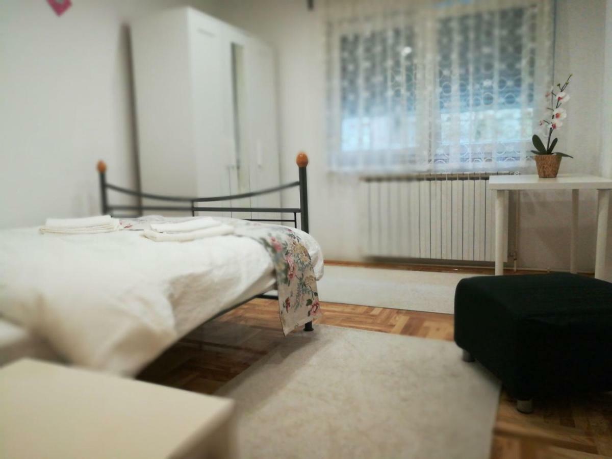 Apartman Sara ザグレブ エクステリア 写真