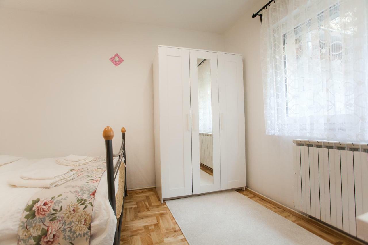 Apartman Sara ザグレブ エクステリア 写真