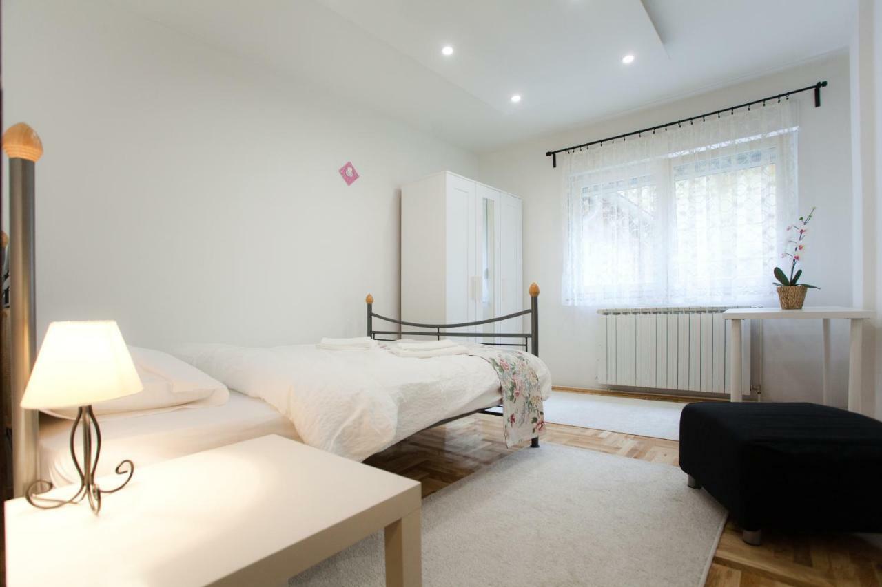 Apartman Sara ザグレブ エクステリア 写真